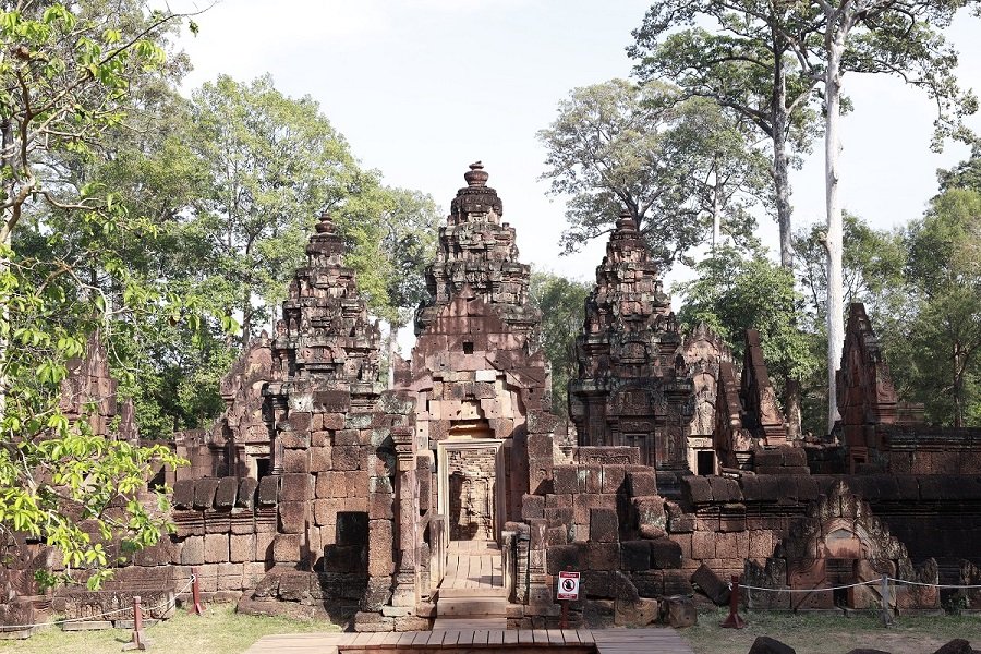 7-Day Phnom Penh to Angkor Wat E-Bike Tour: Ultimate Cambodia Adventure